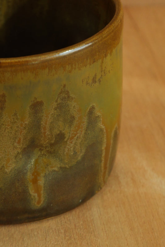 Wonky Cup in Moss