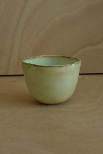 The Petal Bowl Cup in Elderflower
