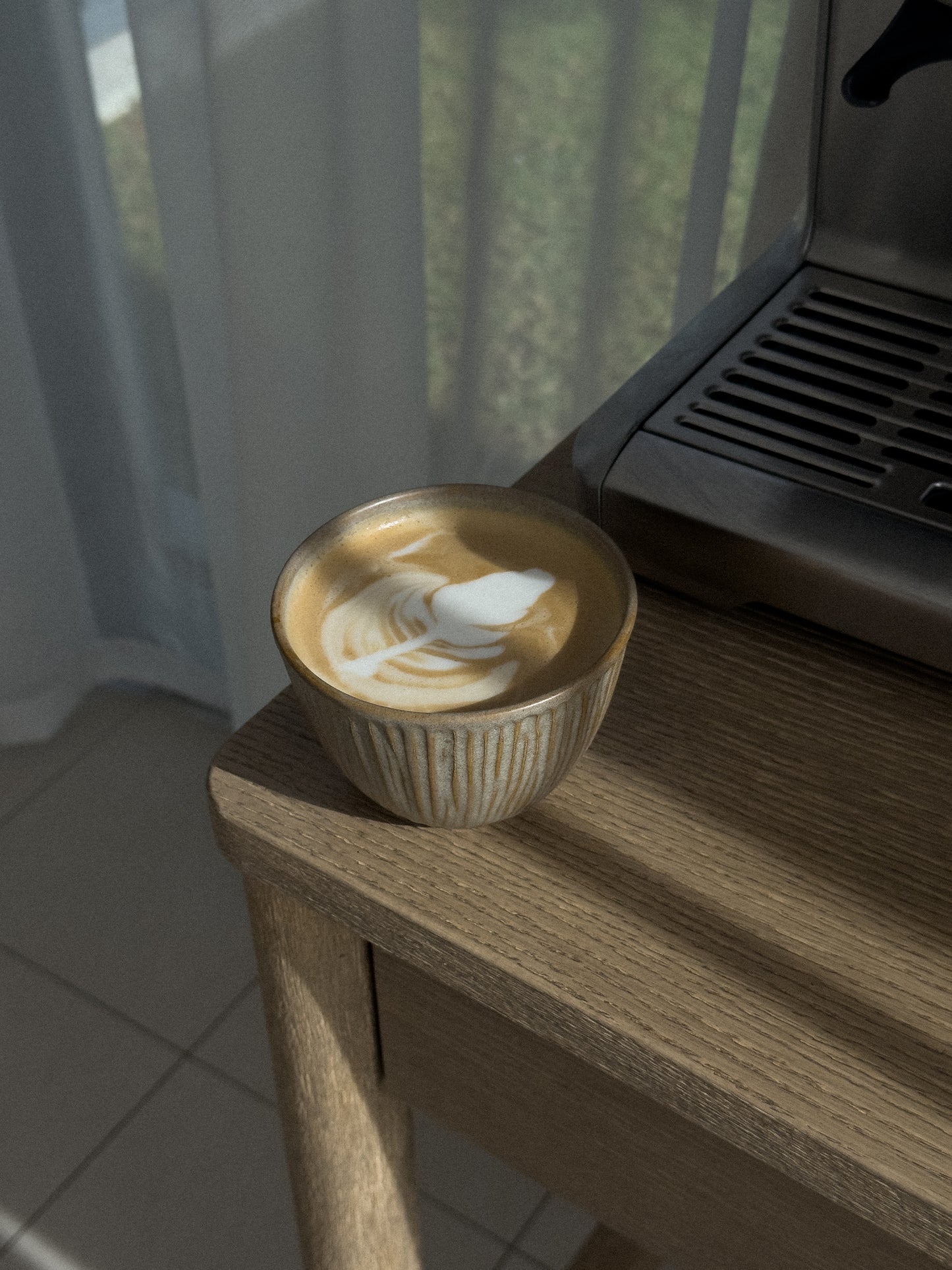 The Carved Bowl Cup in Marl