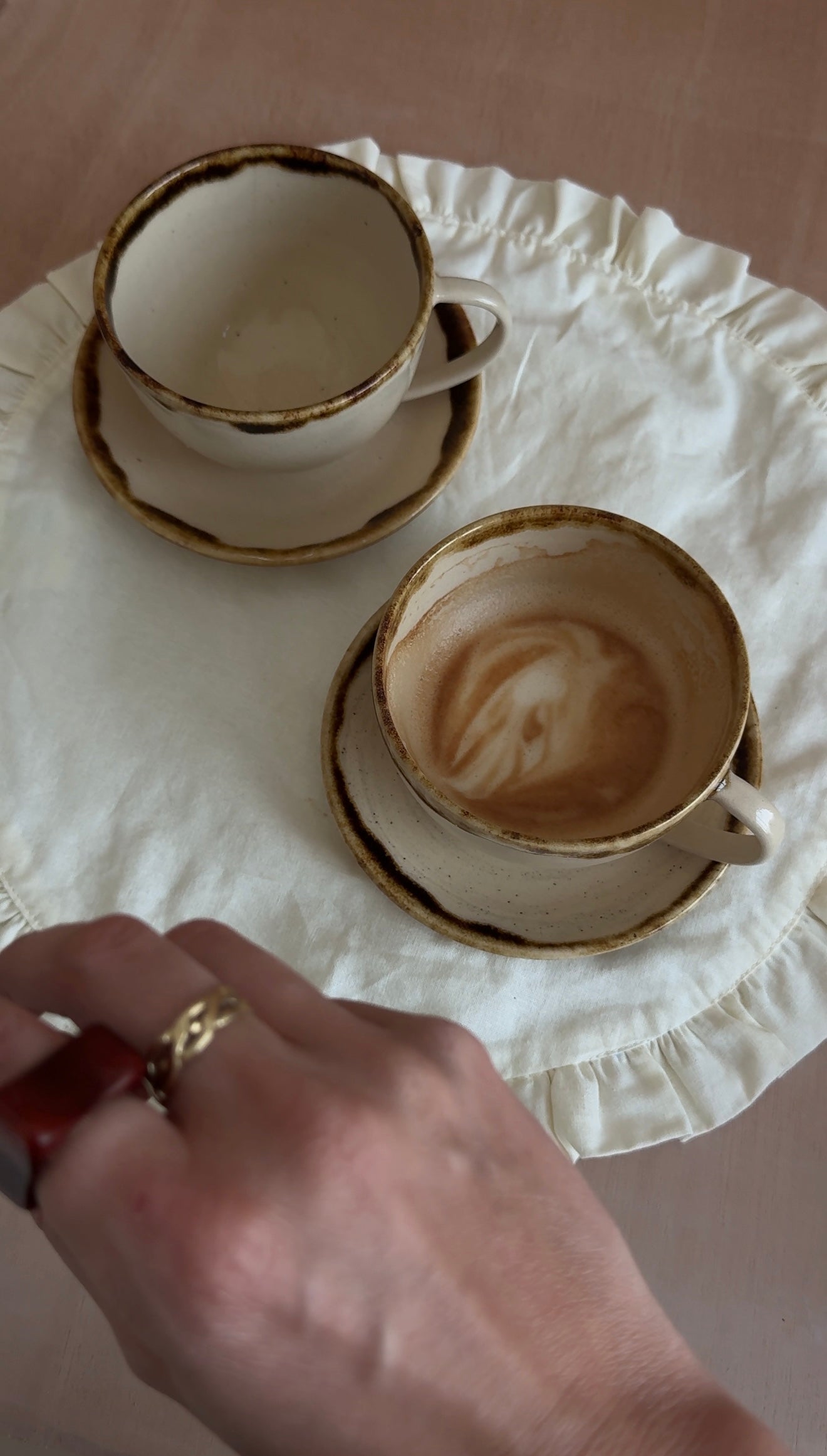 The Heirloom Mug in Castagna
