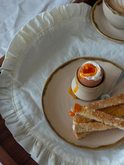 The Egg Cup in Castagna